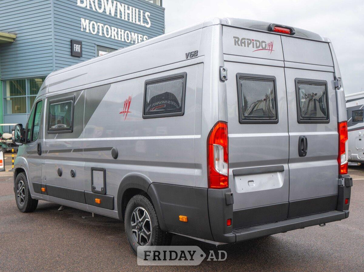 [3 berth ]Rapido Van Series V68