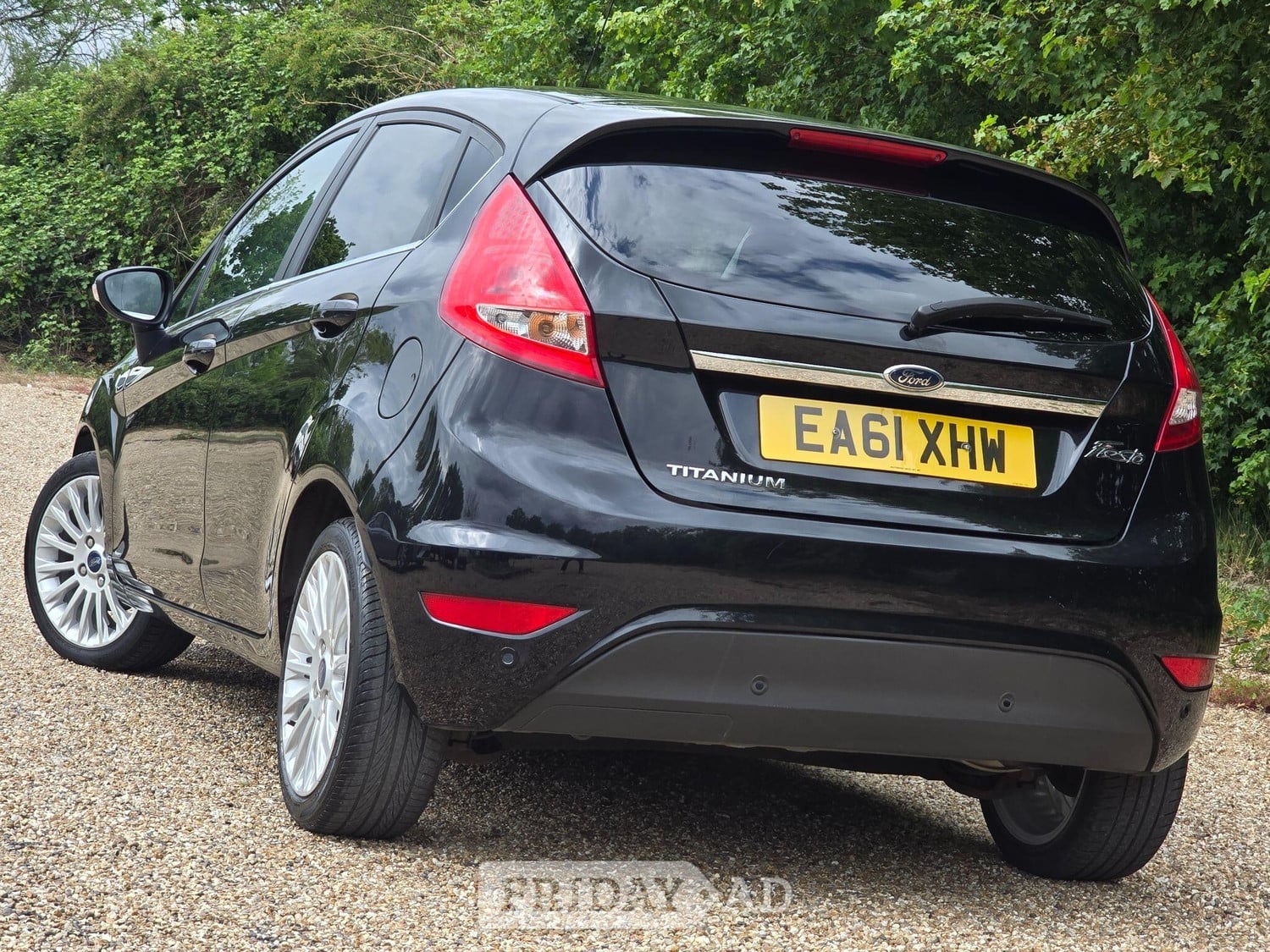 [ berth ]Ford Fiesta