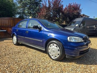 Vauxhall Astra 2003