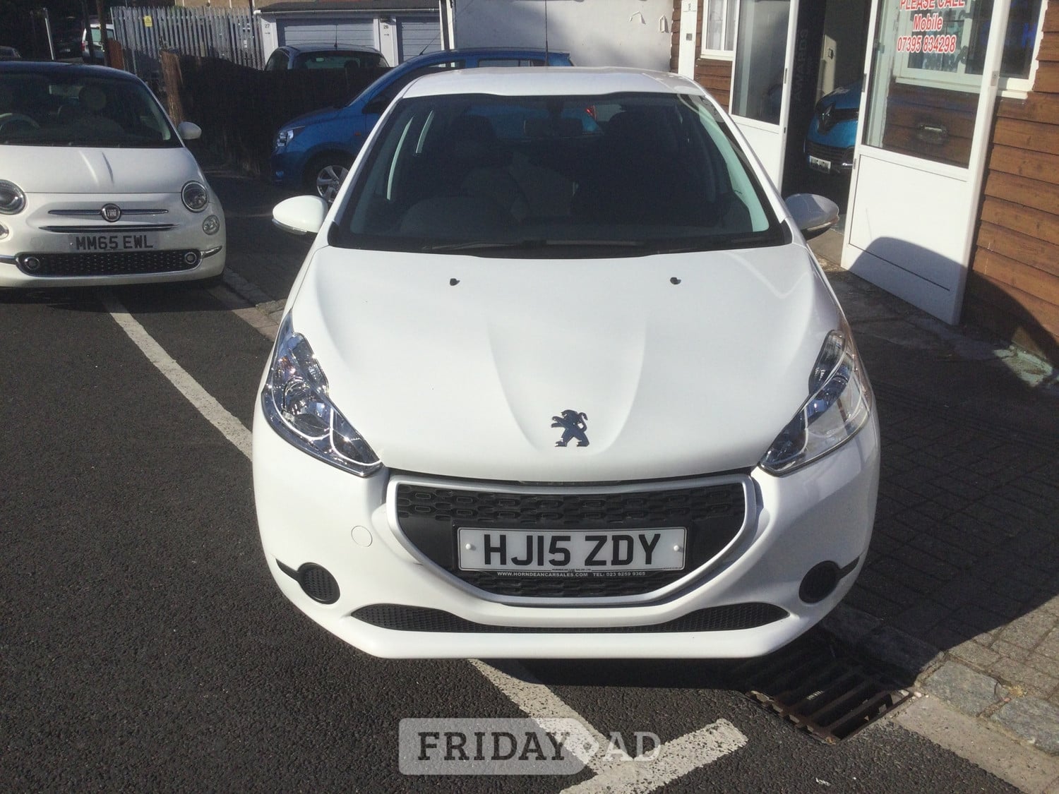 [ berth ]Peugeot 208
