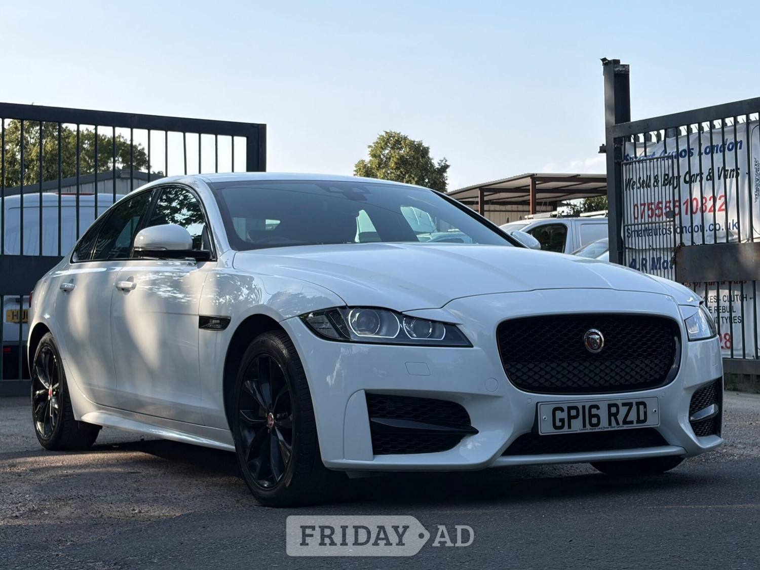 Jaguar XF 2016 - Cars