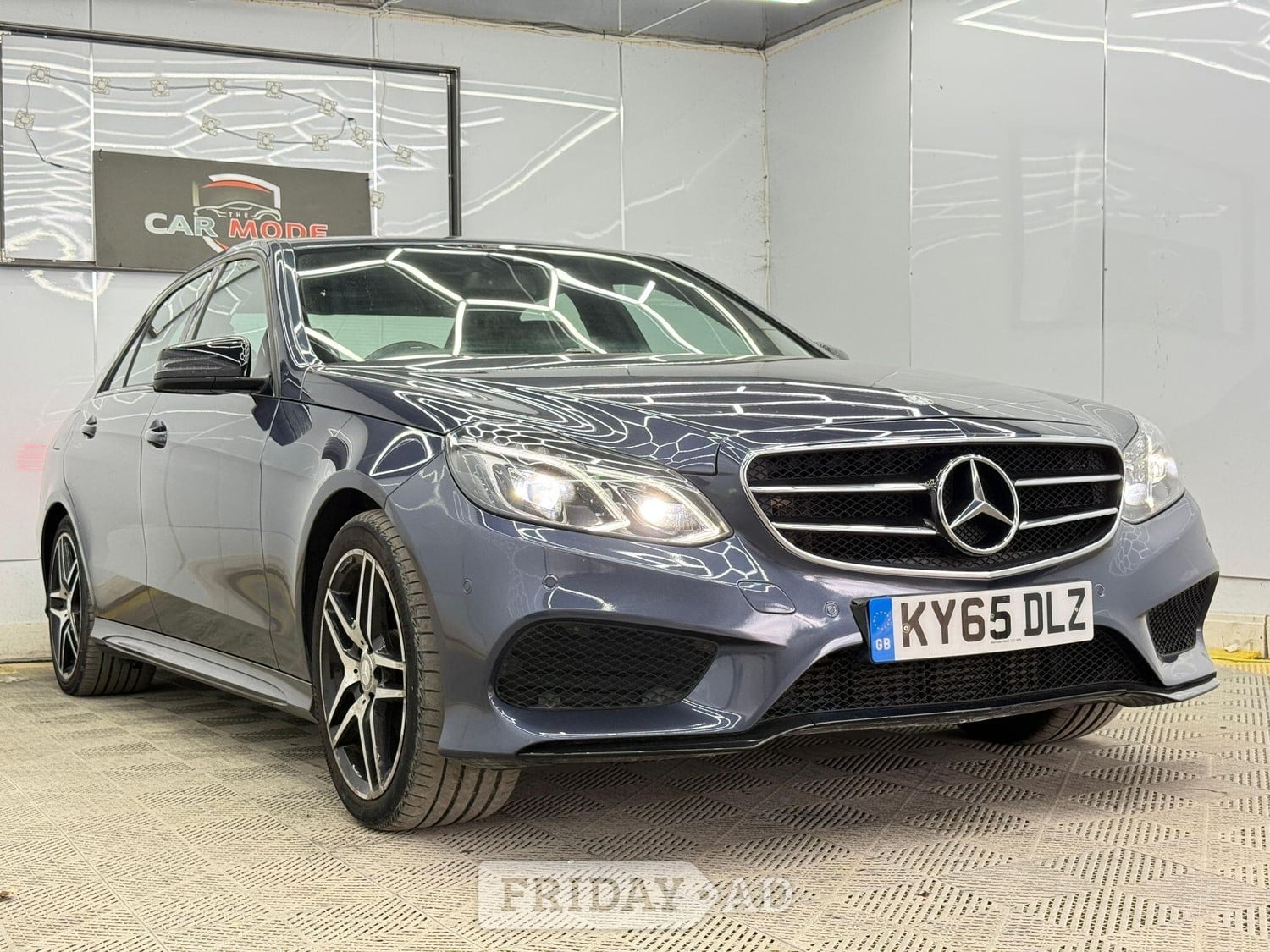 [ berth ]Mercedes-Benz E Class