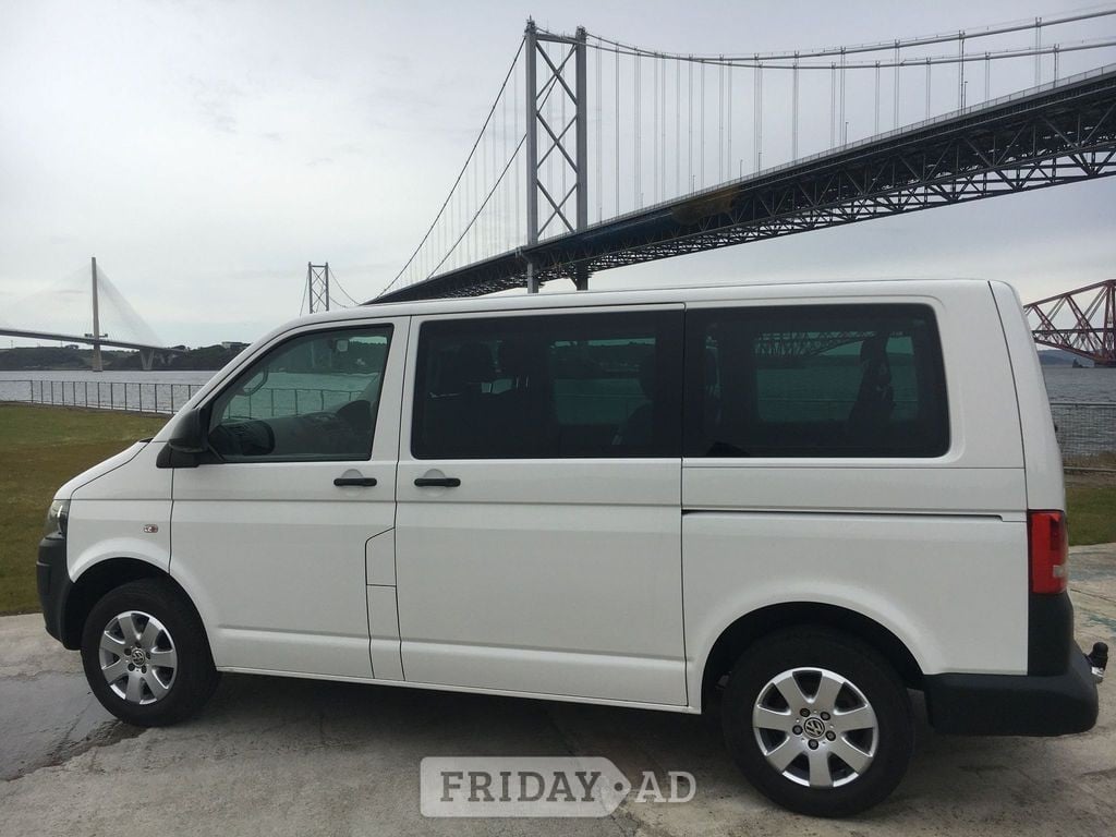Volkswagen Transporter Shuttle 2015 in St. Albans