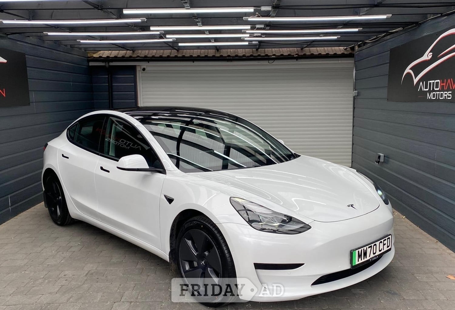 Tesla Model 3 2020 in High Wycombe