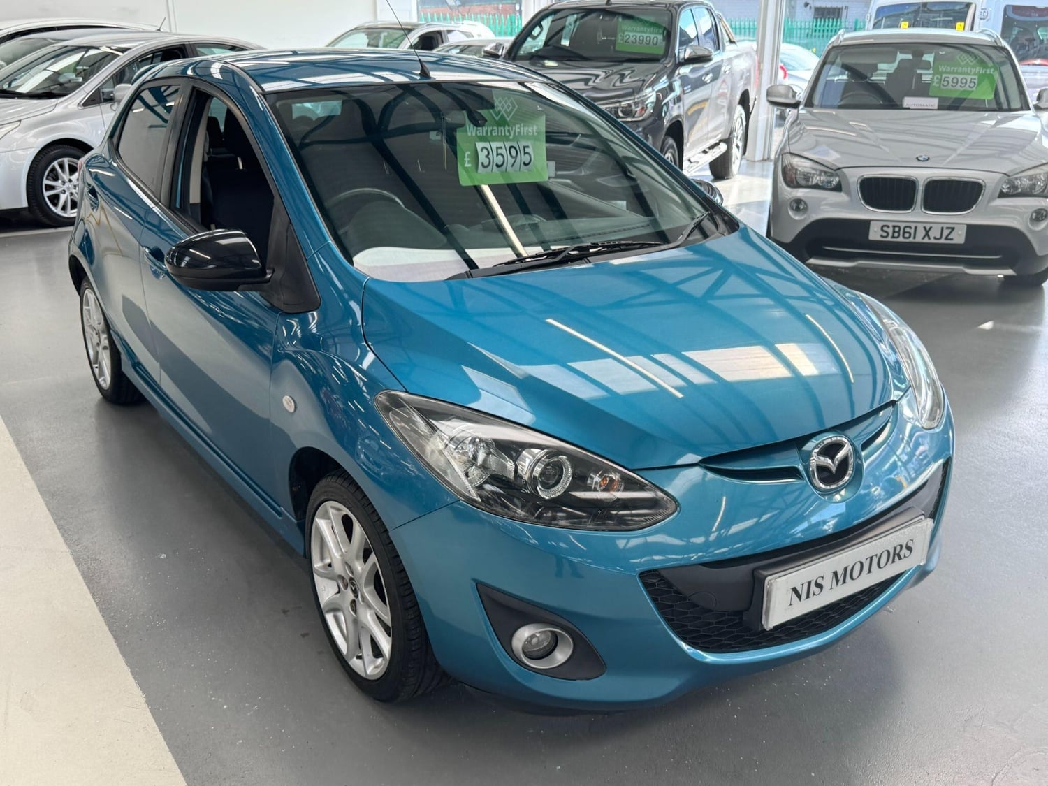 Mazda Mazda2 2014 - Cars
