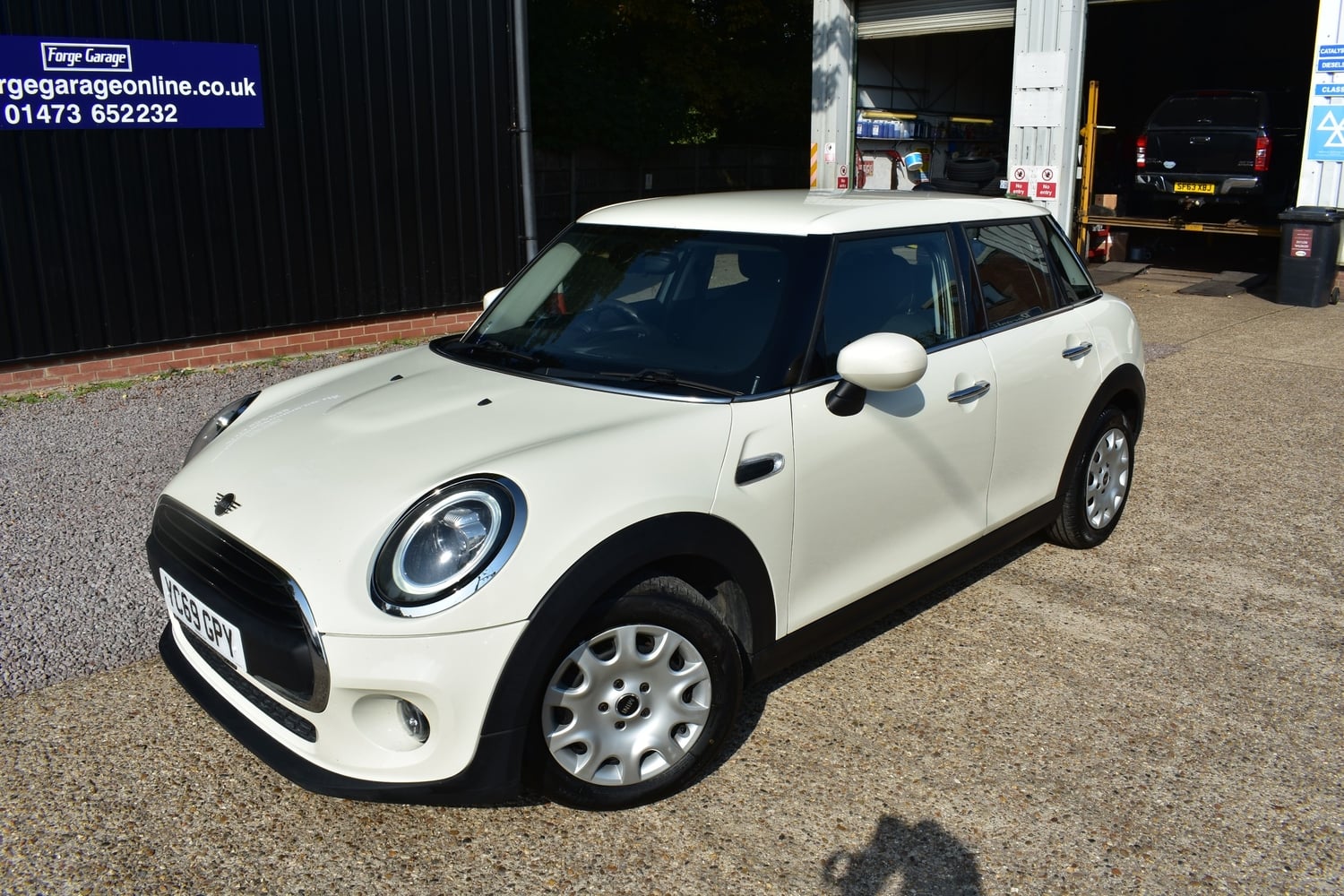 Mini Hatch 2019 - Cars