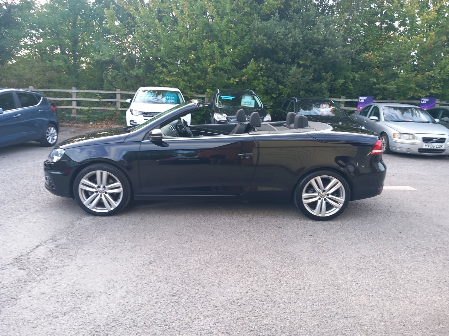 Volkswagen Eos 2015 - Cars in Waterlooville
