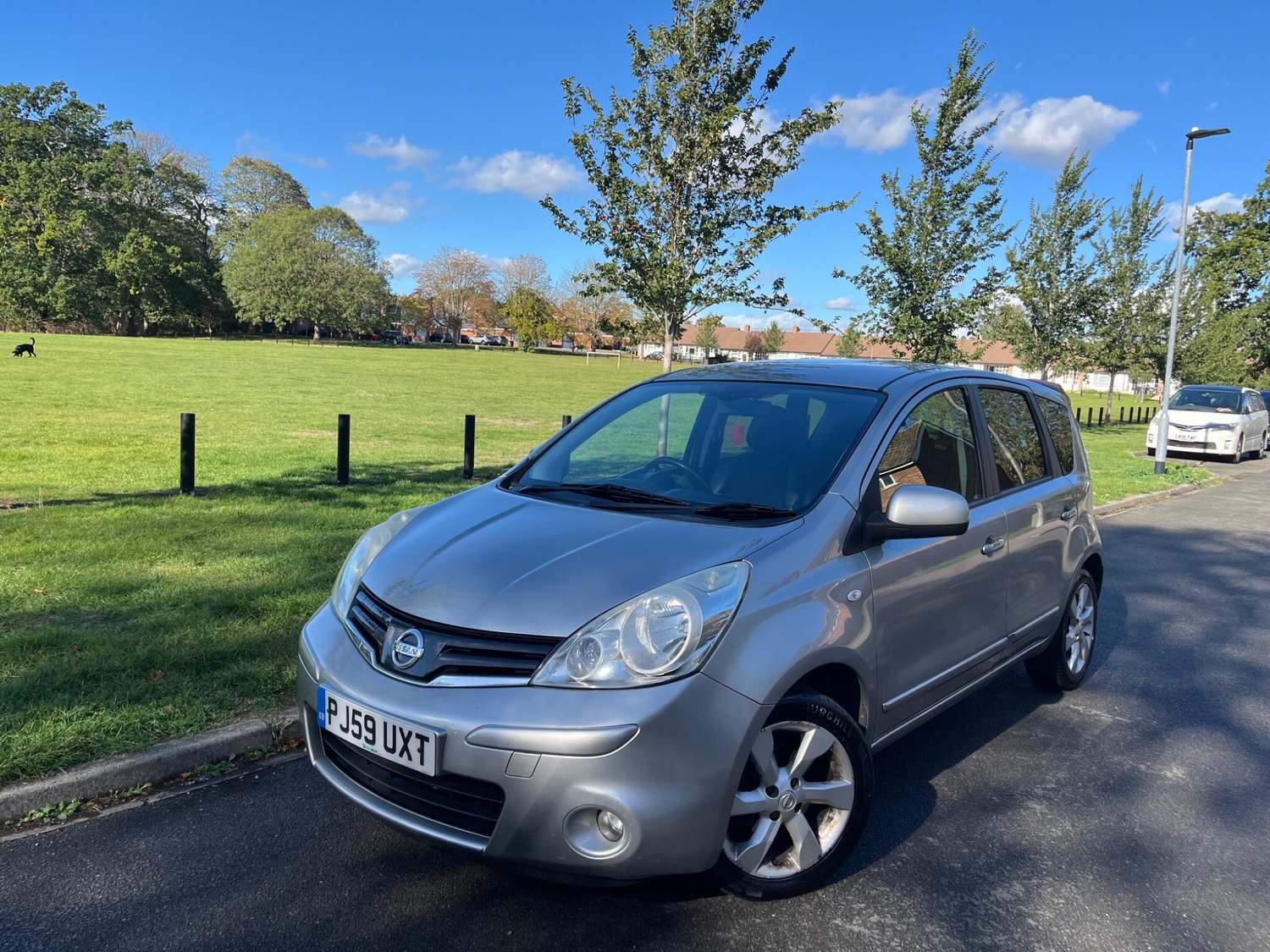 Nissan Note 2010 - Cars in Bedford