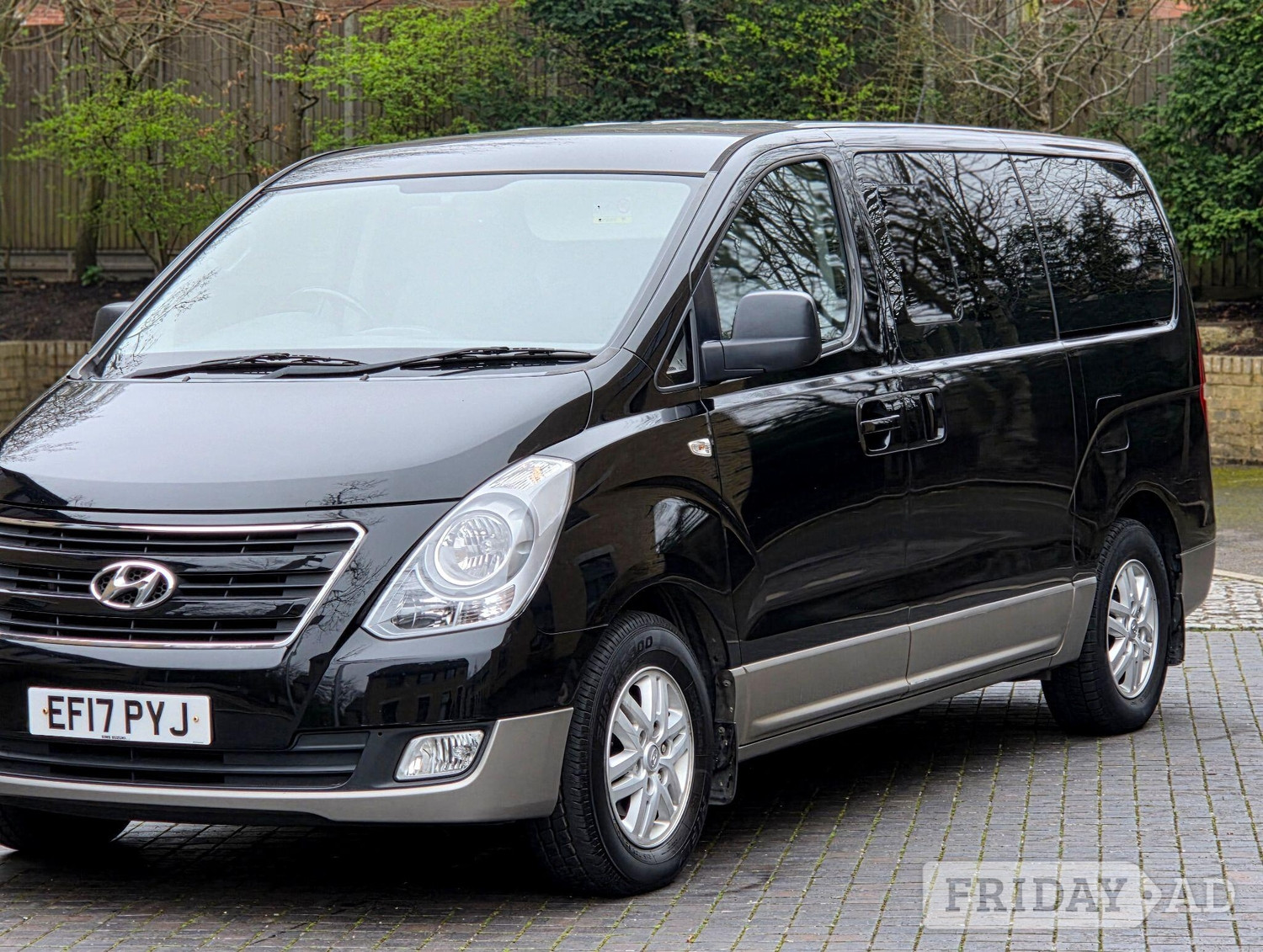 Hyundai i800 2017 - Cars in Ashford