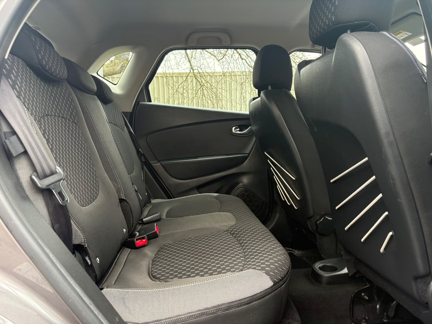 Renault Captur 2018 - Cars