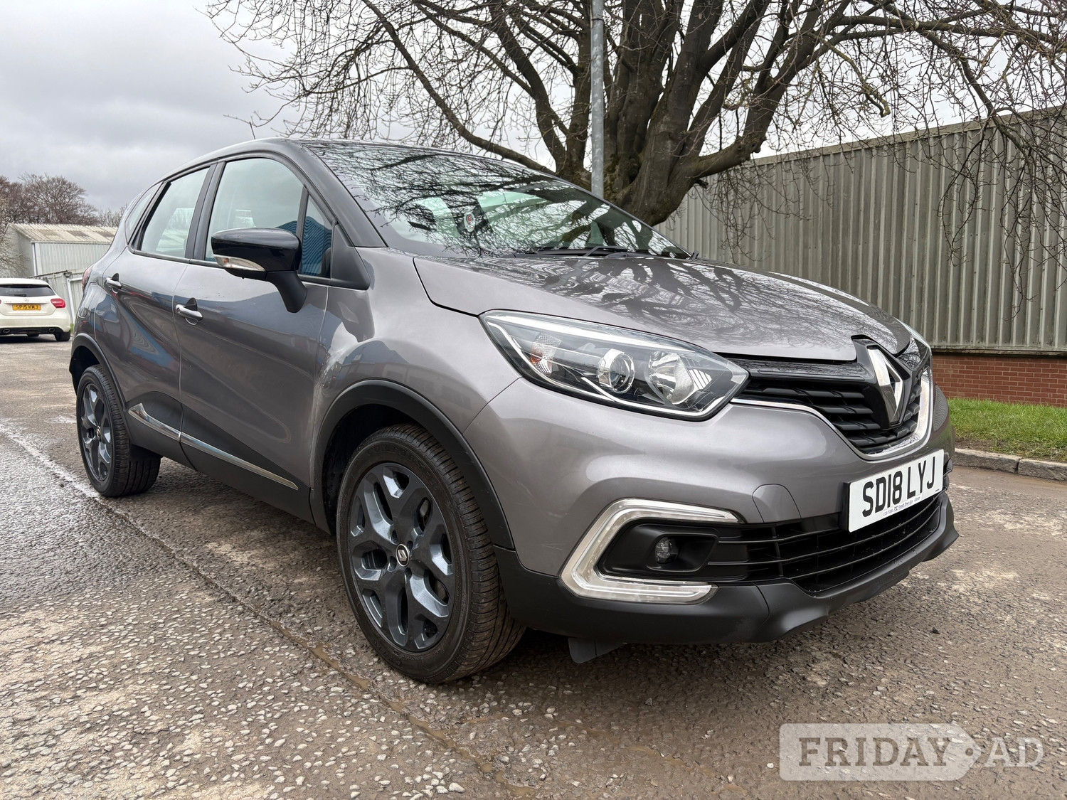 Renault Captur 2018 in Airdrie