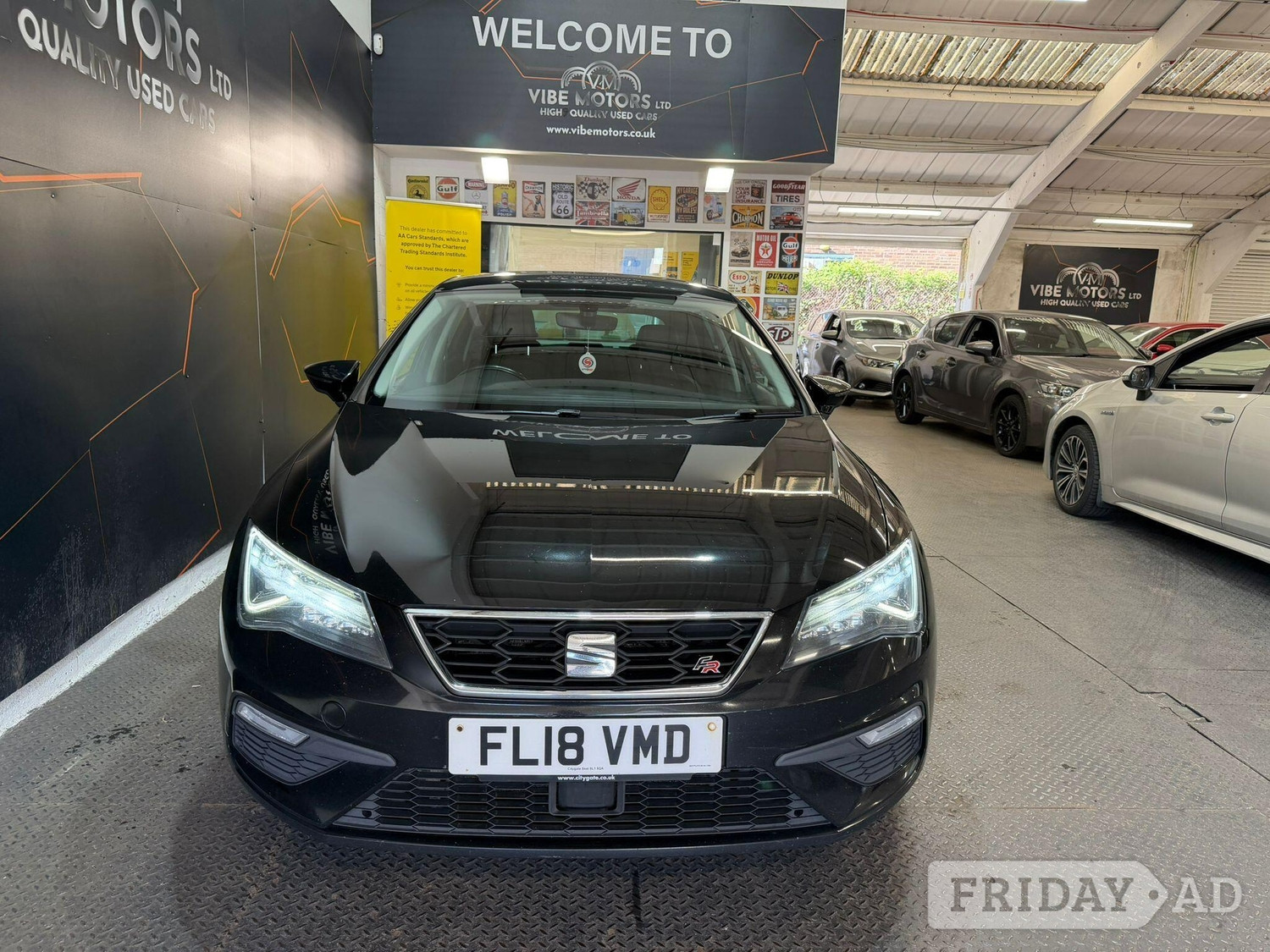 [ berth ]SEAT Leon