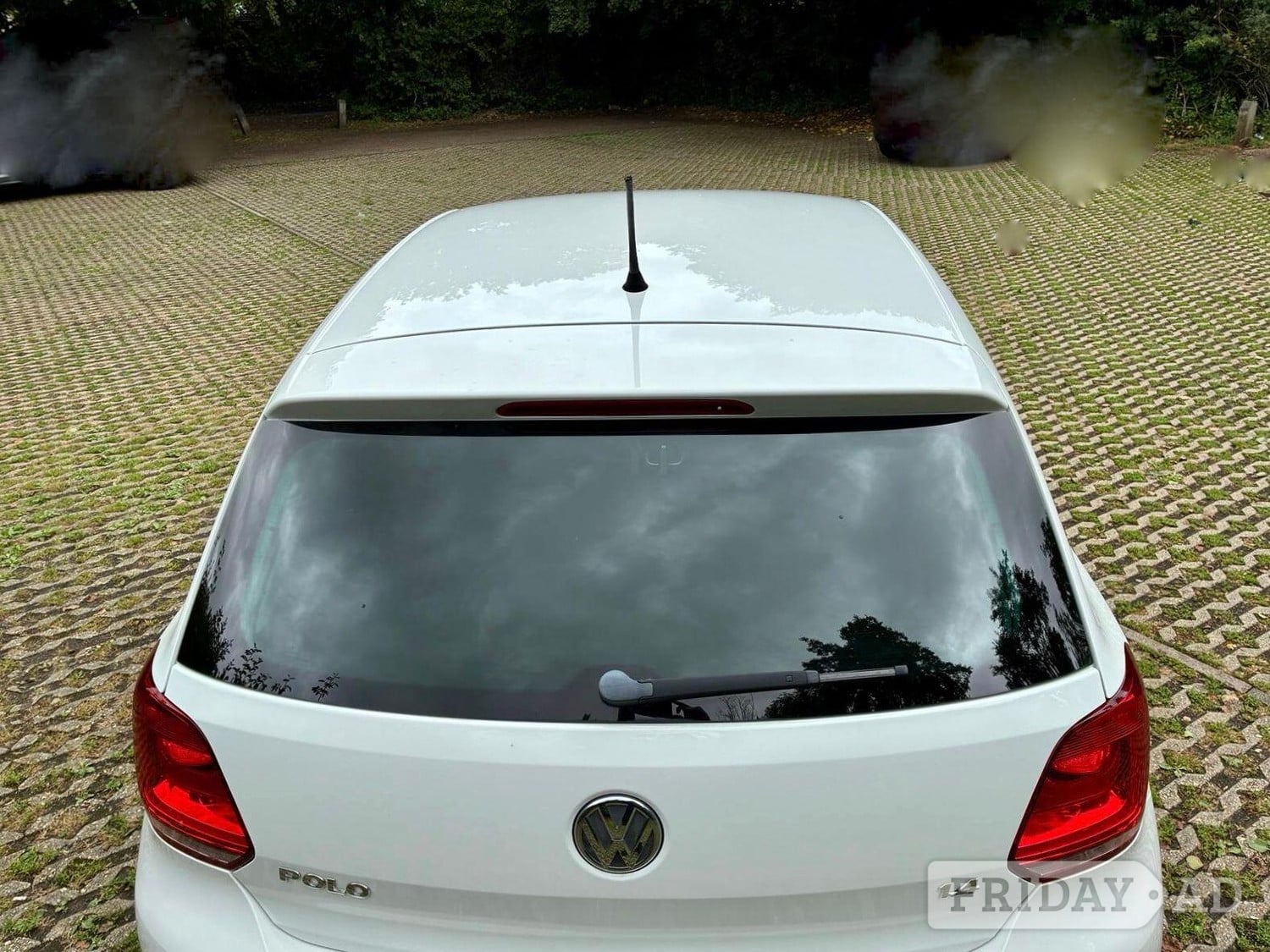 Volkswagen Polo 2012 - Cars