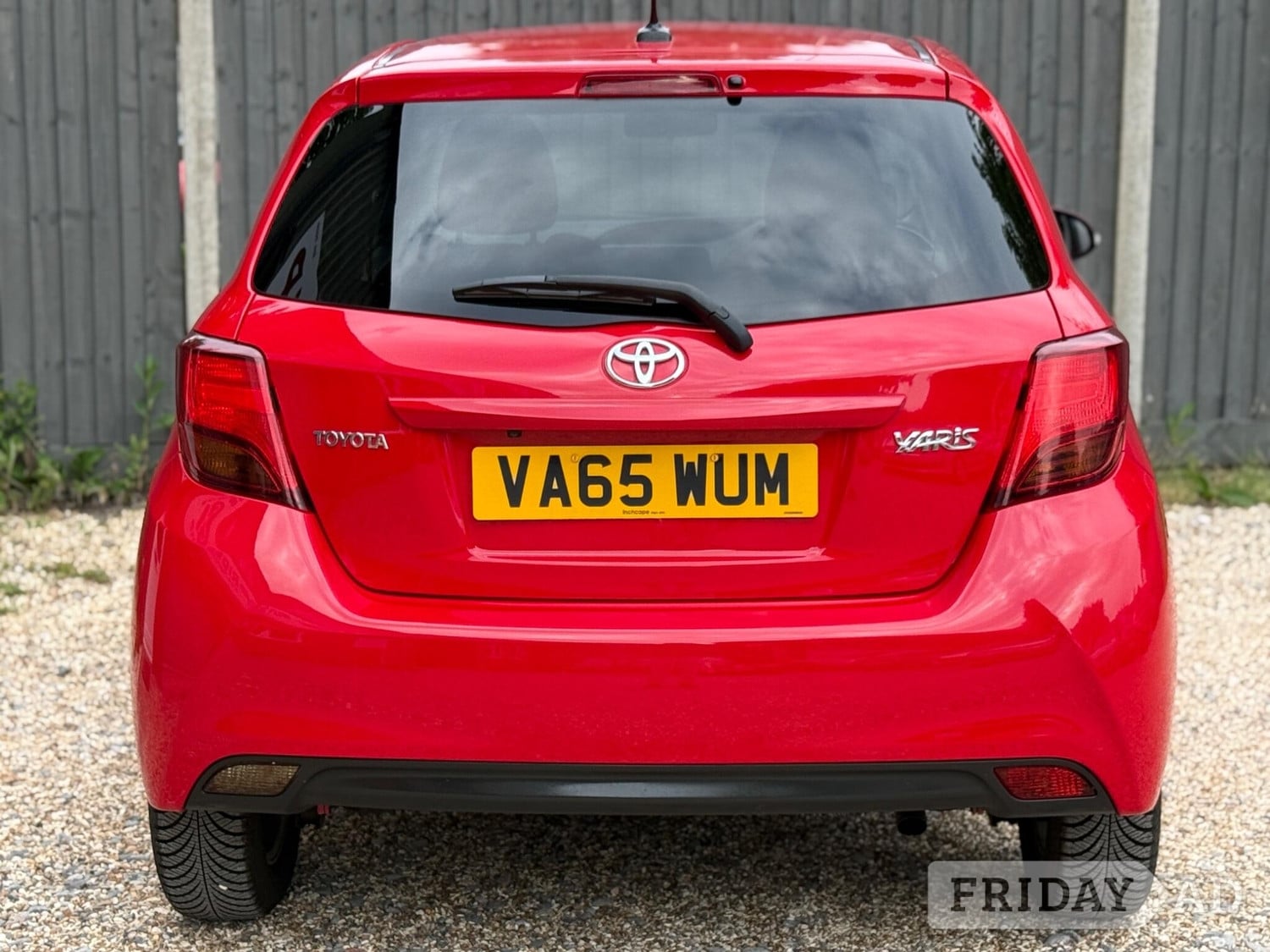 Toyota Yaris 2016 - Cars in Crowthorne