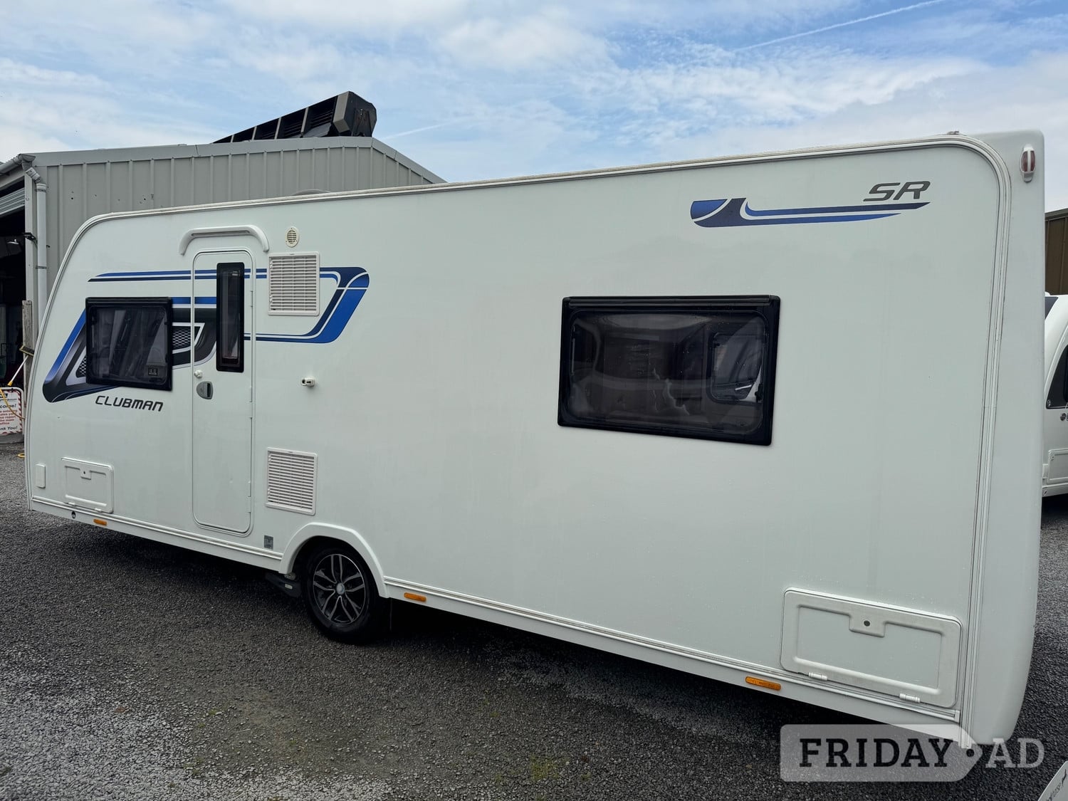 [ berth ]Lunar Clubman