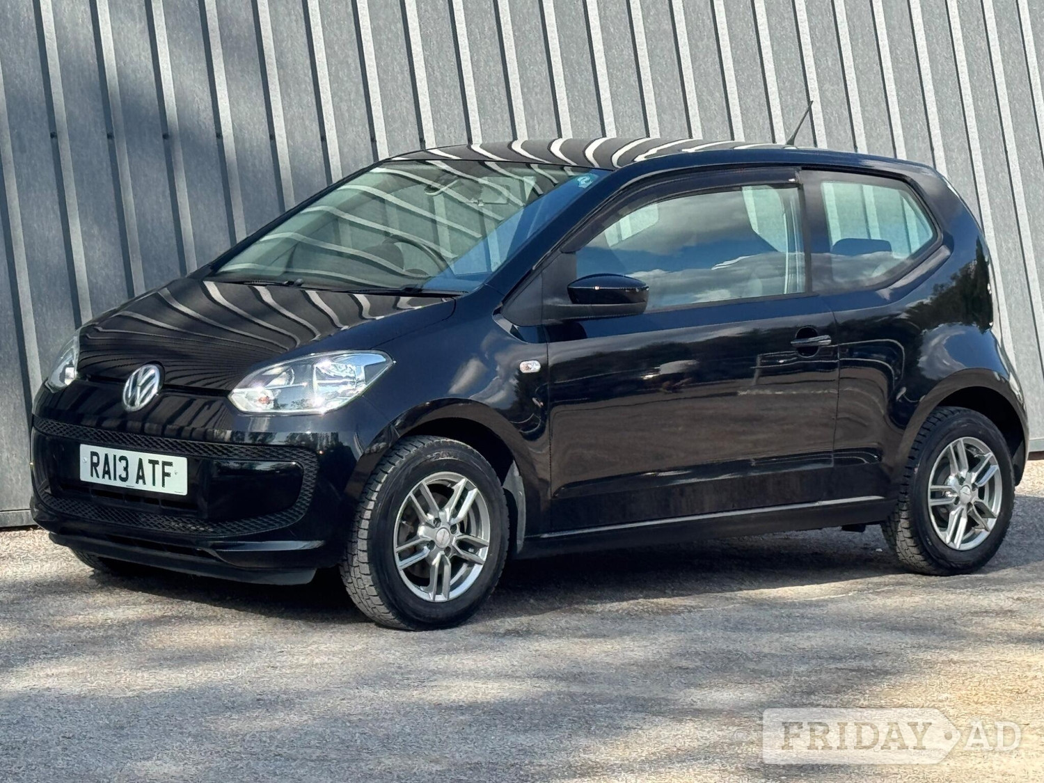 Volkswagen UP! 2013 - Cars