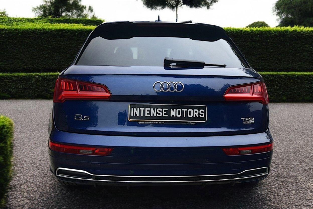 Audi Q5 2017 - Cars in High Wycombe