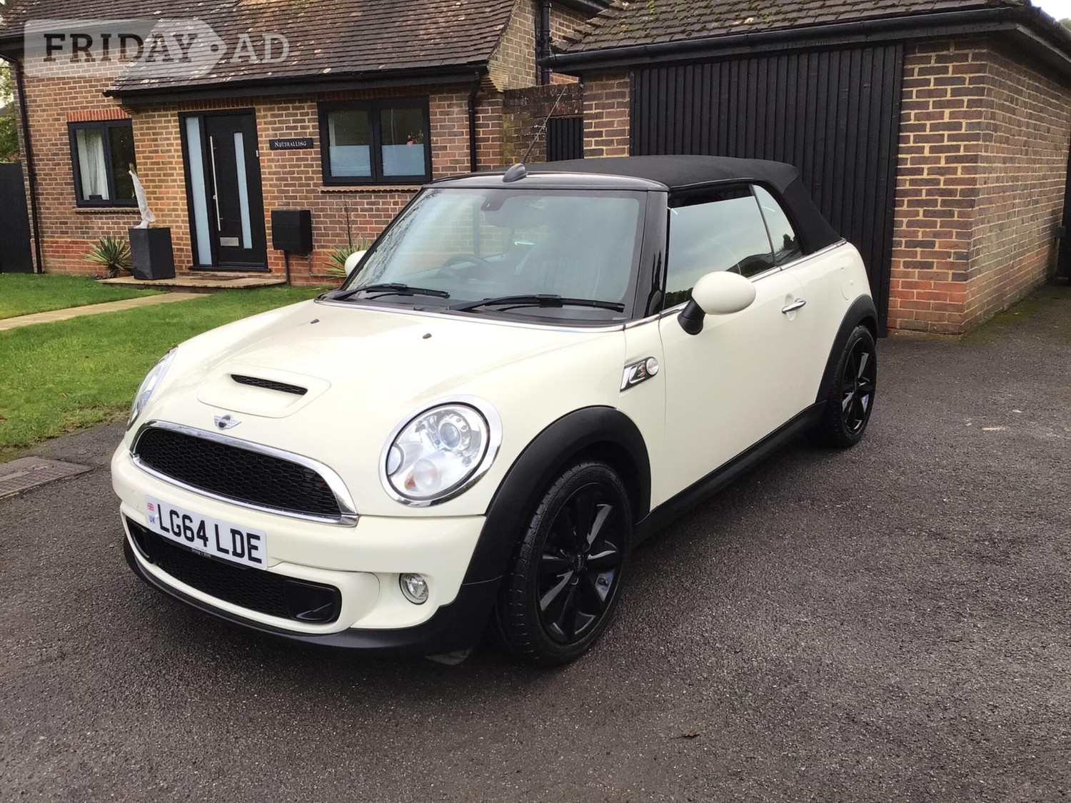 [ berth ]Mini Convertible