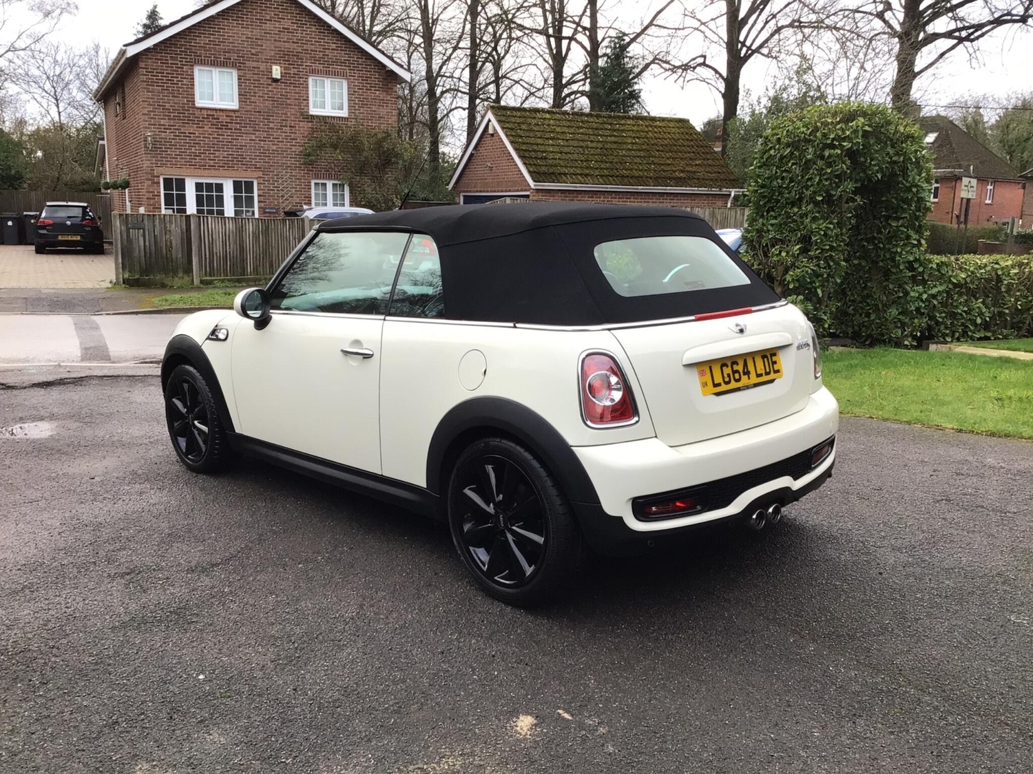 Mini Convertible 2014 - Cars