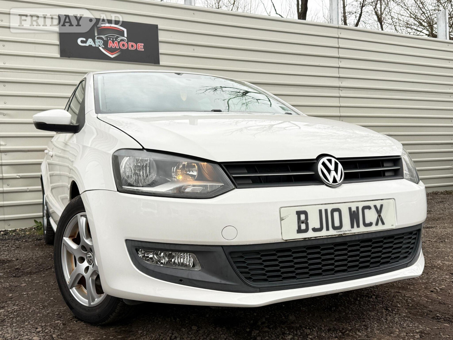 Volkswagen Polo 2010 - Cars in Hillingdon