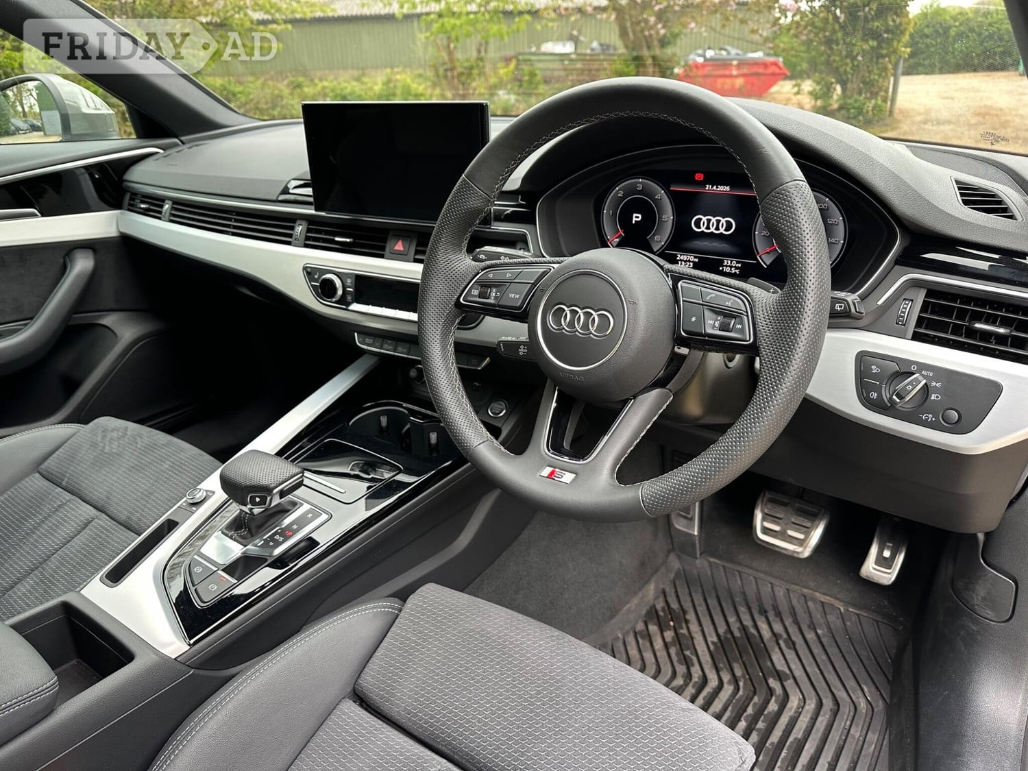 [ berth ]Audi A4 Avant