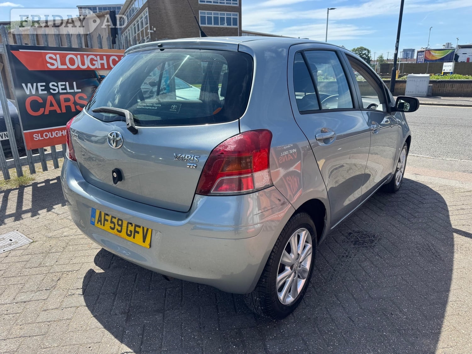 Toyota Yaris 2009 - Cars in Slough
