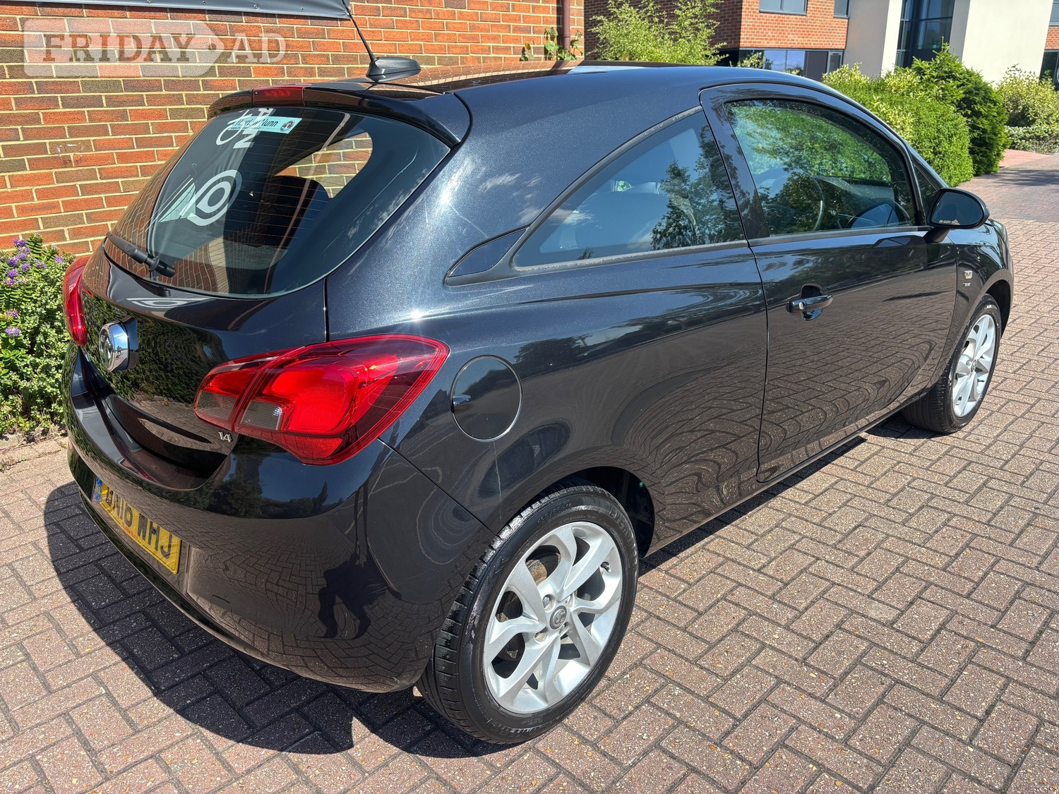 [ berth ]Vauxhall Corsa