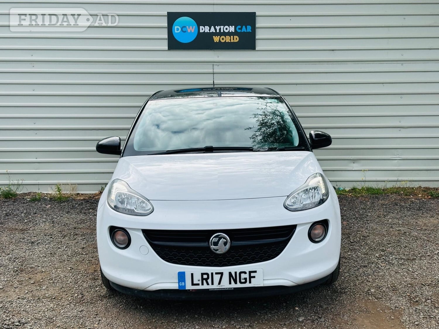 [ berth ]Vauxhall Adam