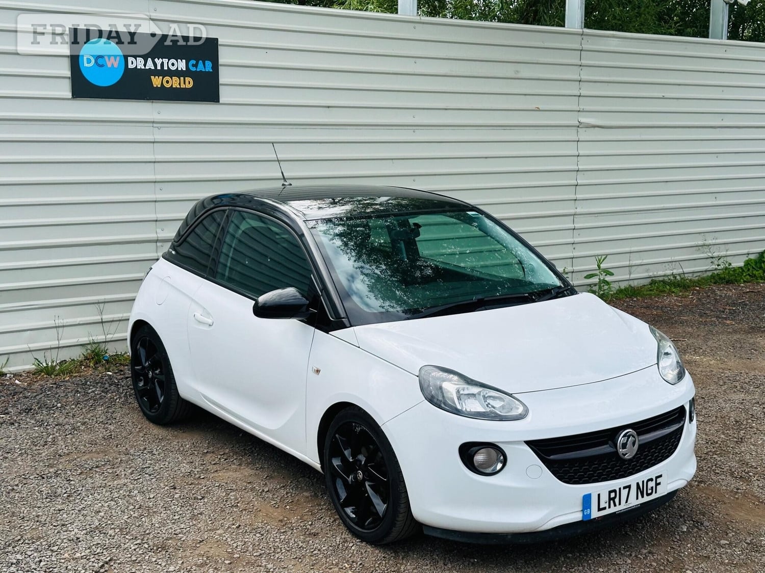 Vauxhall Adam 2017 - Cars