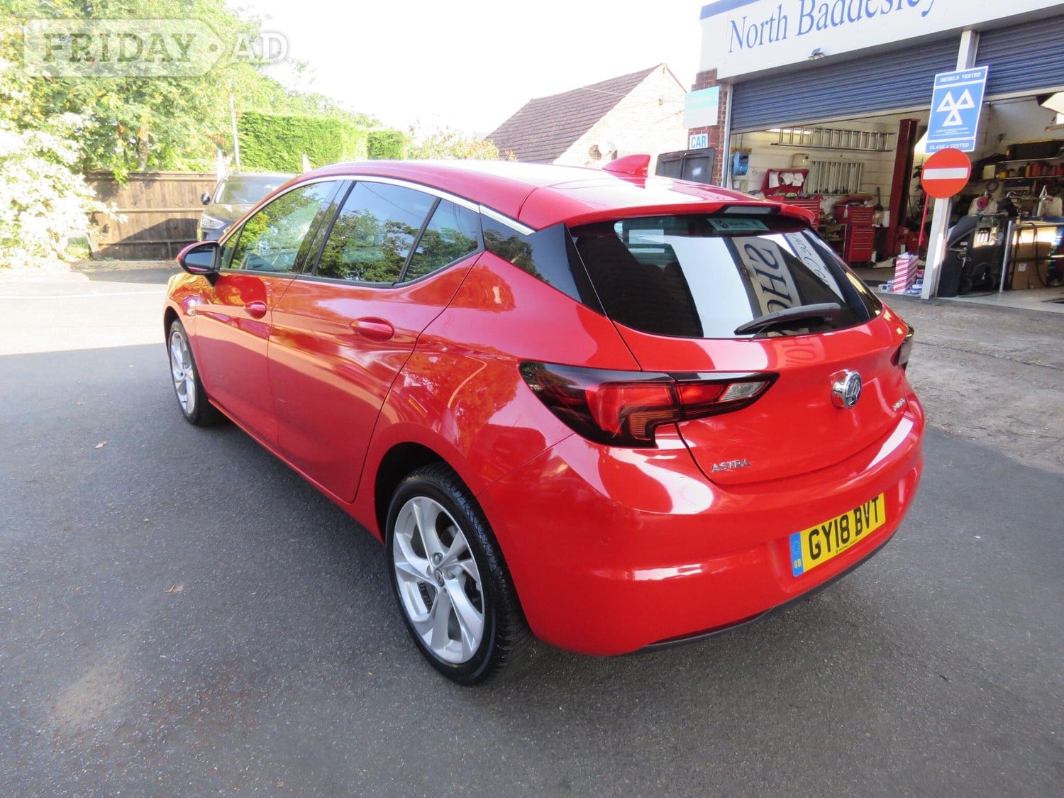 Vauxhall Astra 2018 - Cars