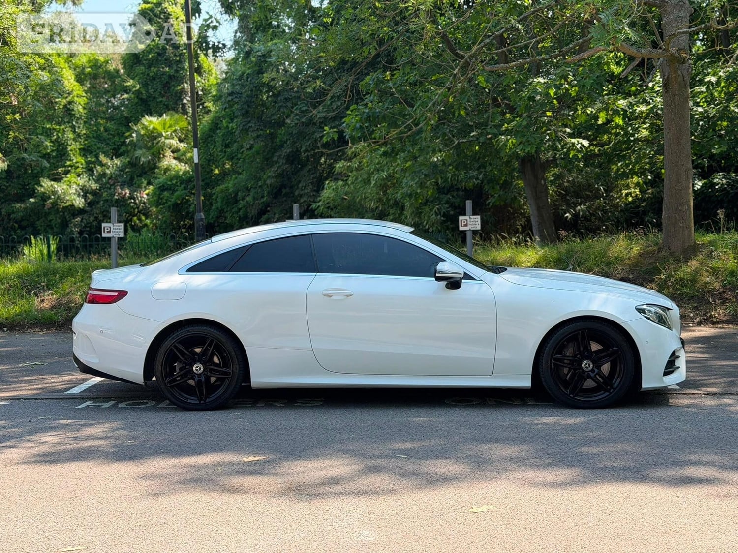 [ berth ]Mercedes-Benz E Class