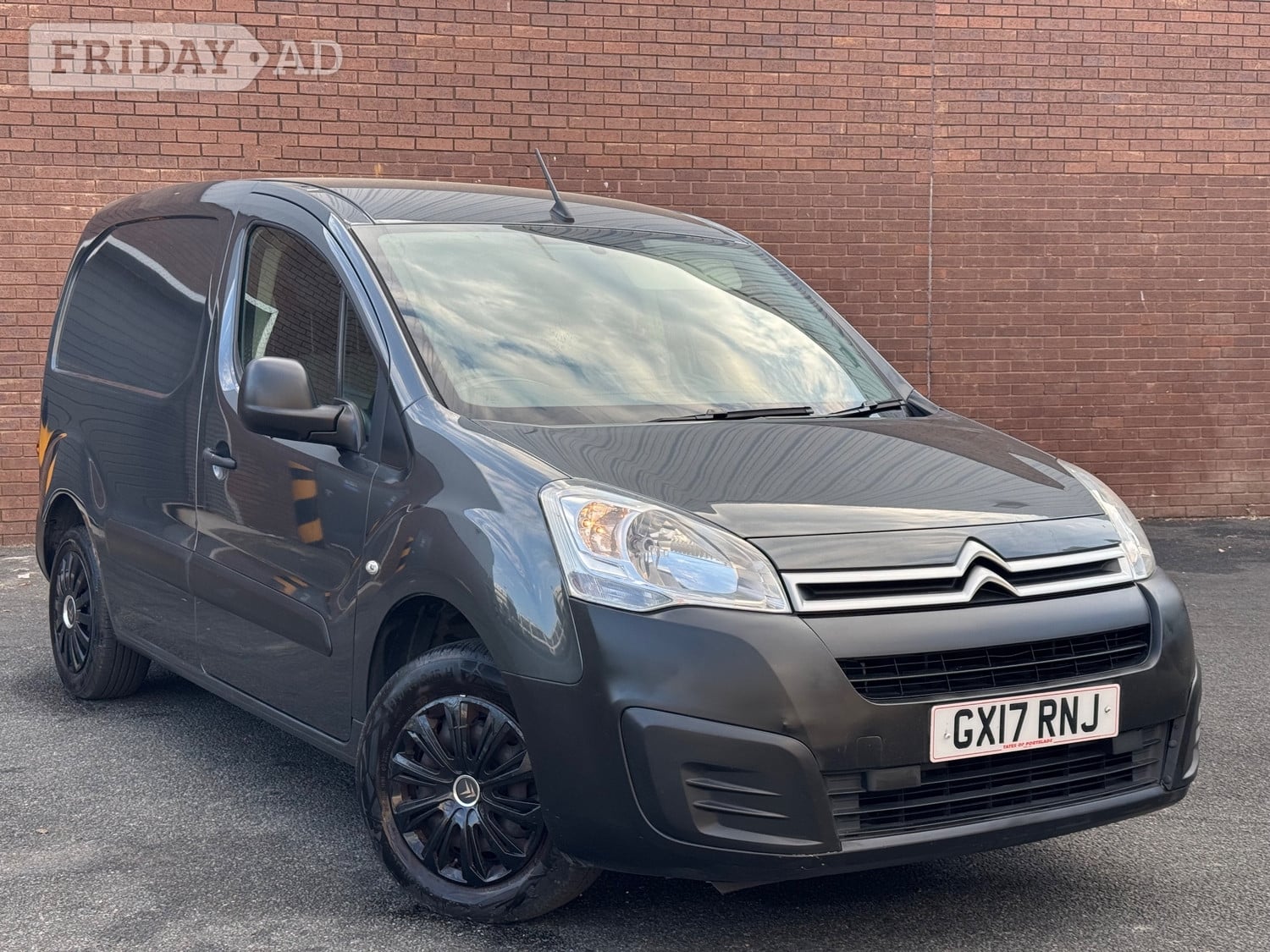 Citroen Berlingo 2017 in Ashford