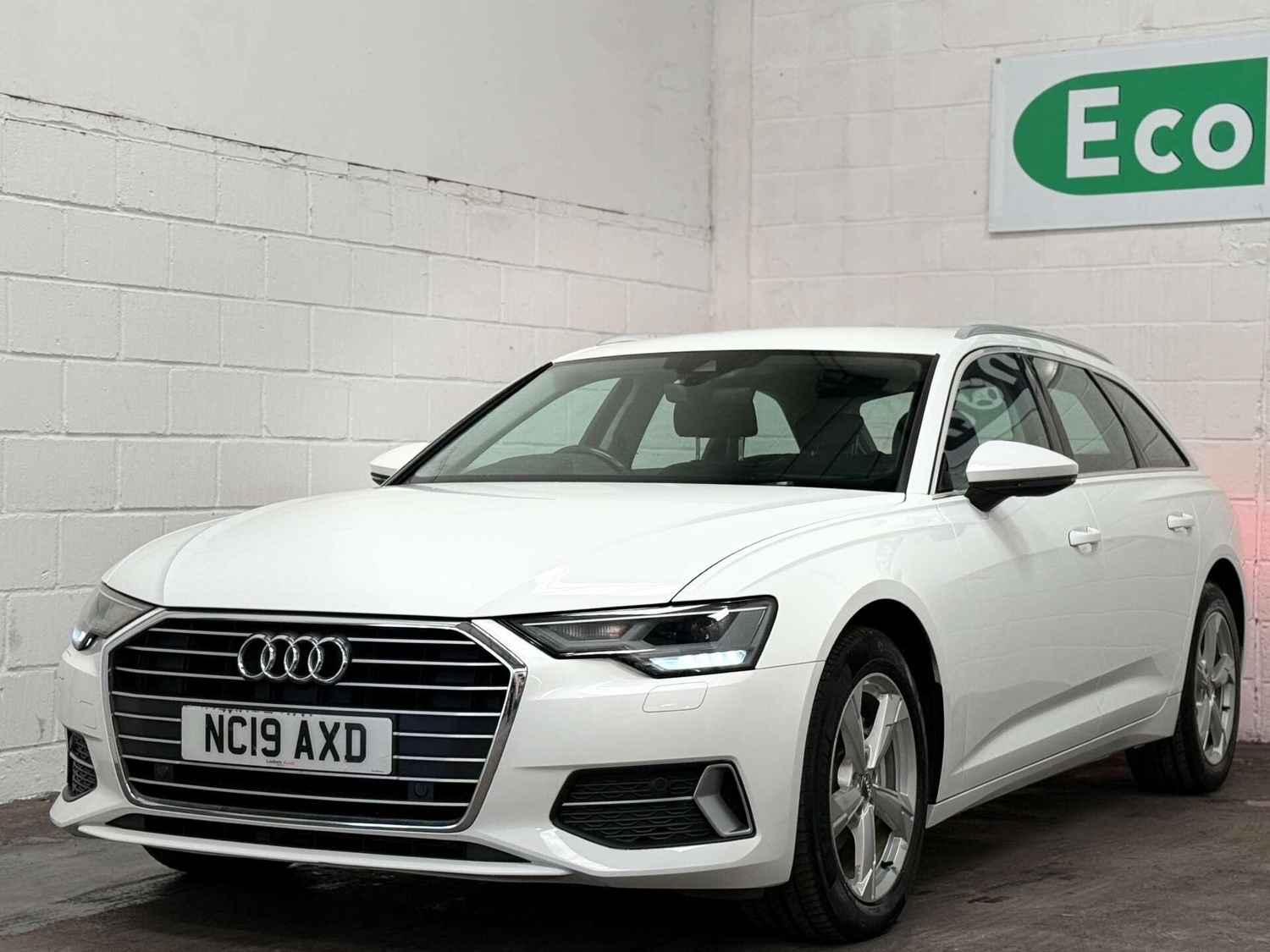 Audi A6 Avant 2019 - Cars in Uxbridge