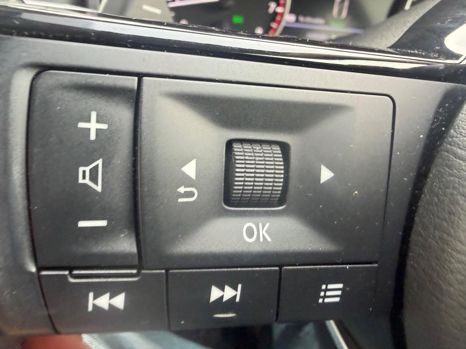 Nissan Qashqai 2022 - Cars in Sutton
