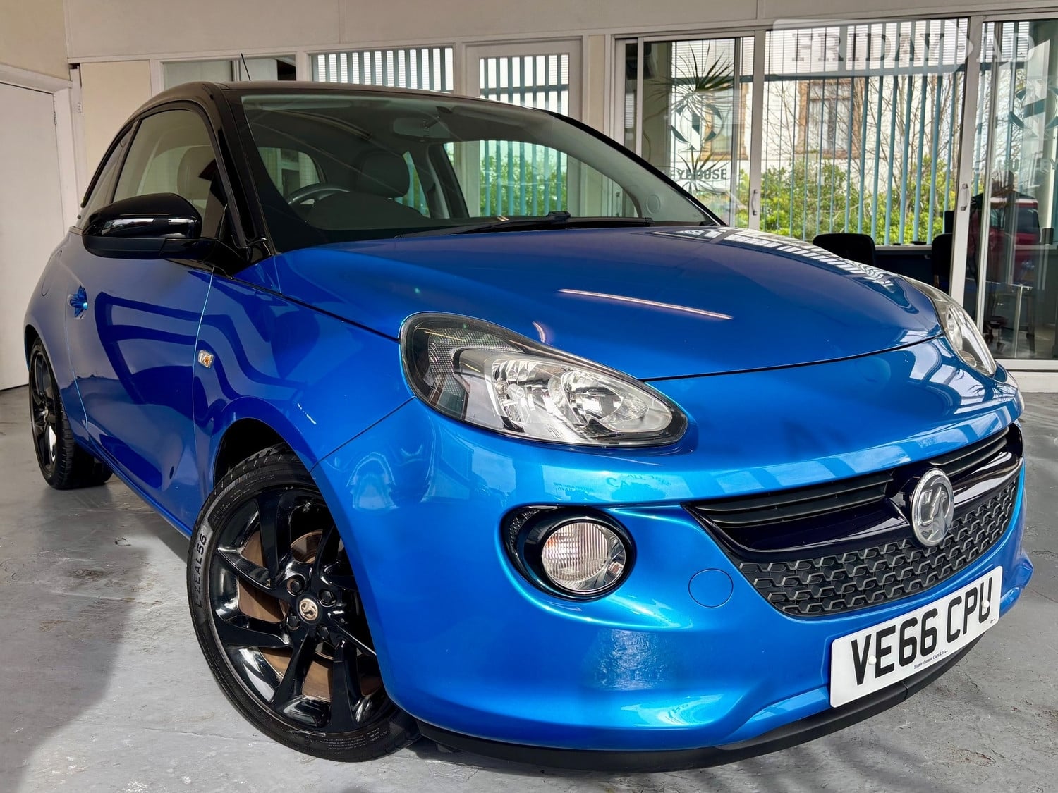 Vauxhall Adam 2016 in Bristol