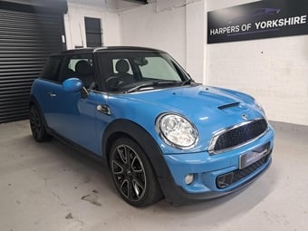 Mini Hatch 2012