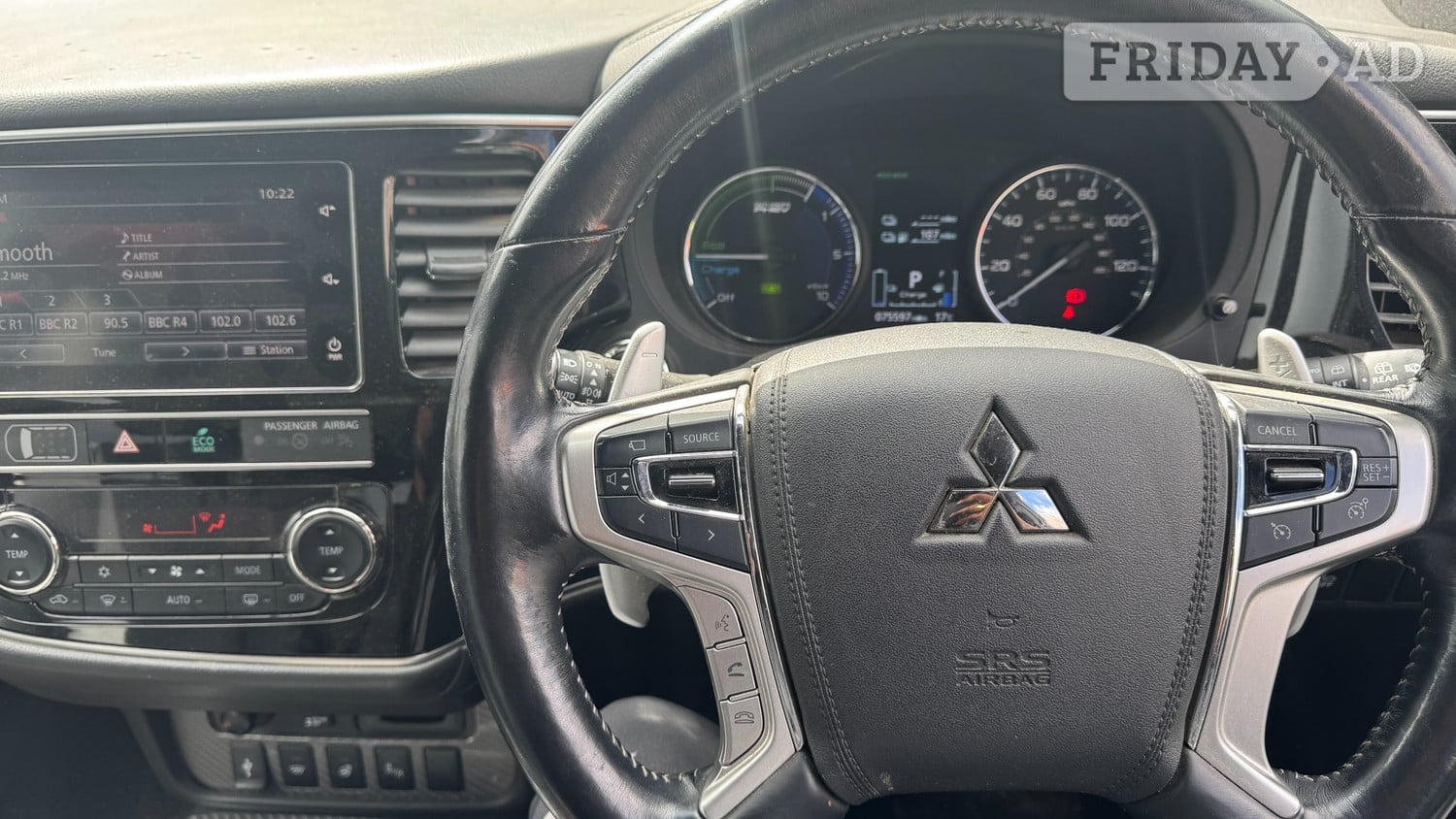 Mitsubishi Outlander 2018 - Cars