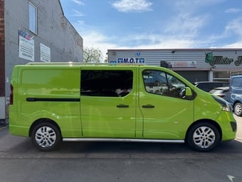Vauxhall Vivaro 2015