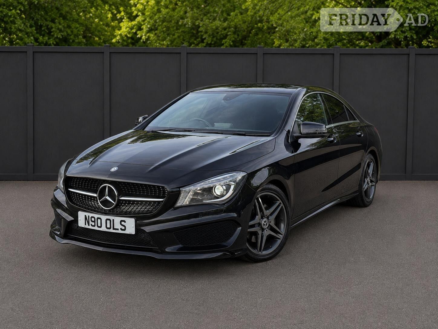 [ berth ]Mercedes-Benz CLA Class