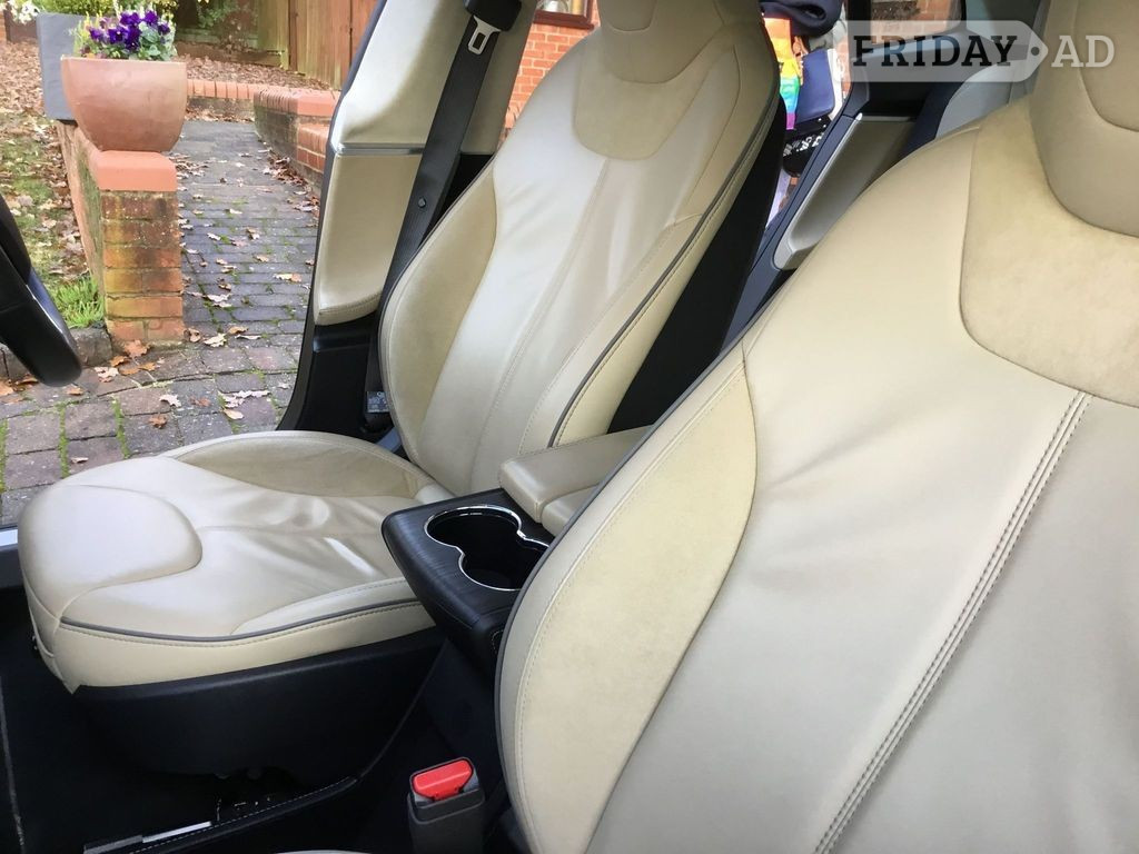 Tesla Model S 2014 - Cars in St. Albans