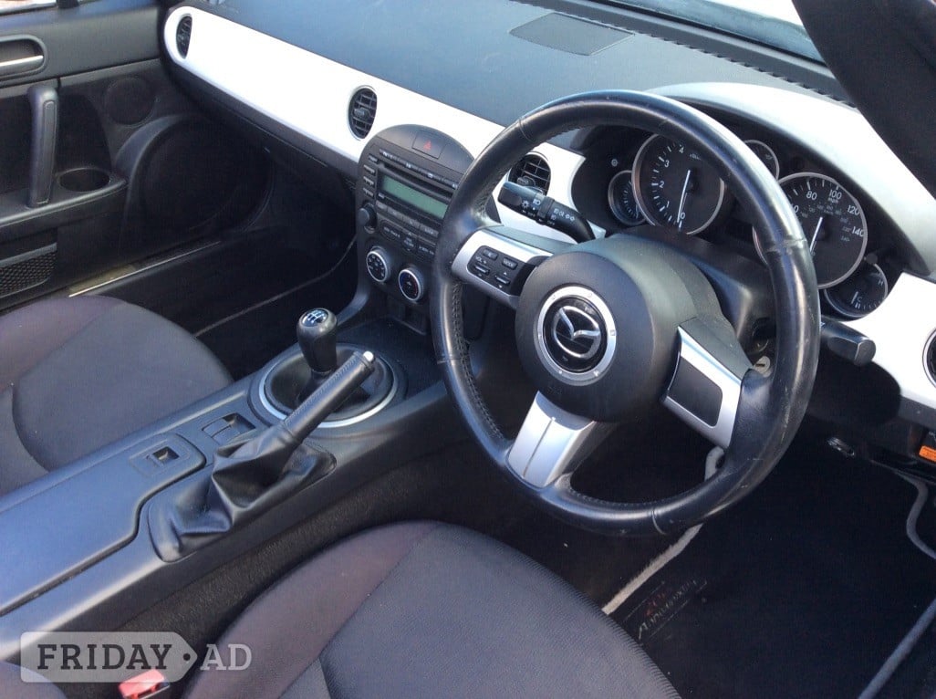 Mazda MX-5 2010 - Cars