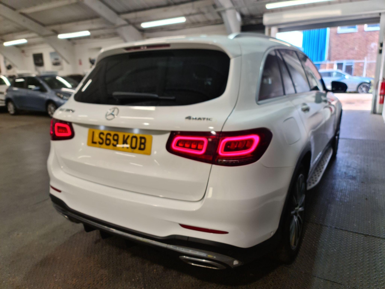 Mercedes-Benz GLC 2019 - Cars