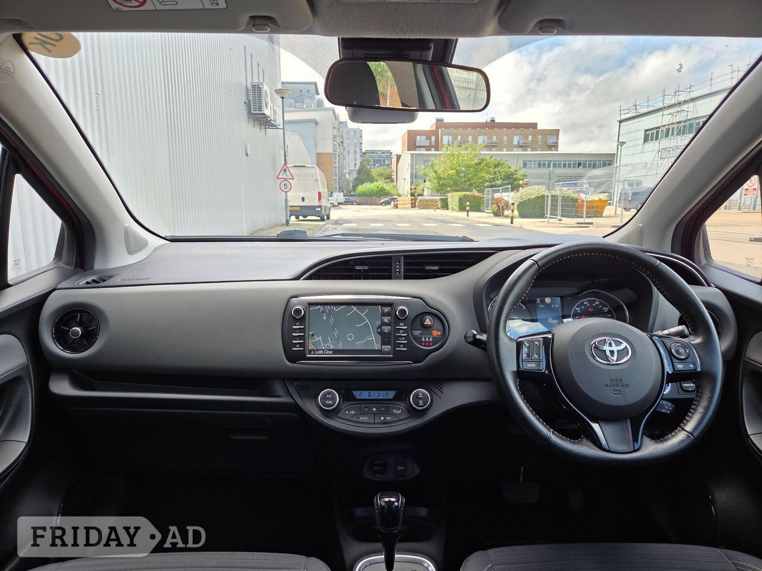 [ berth ]Toyota Yaris