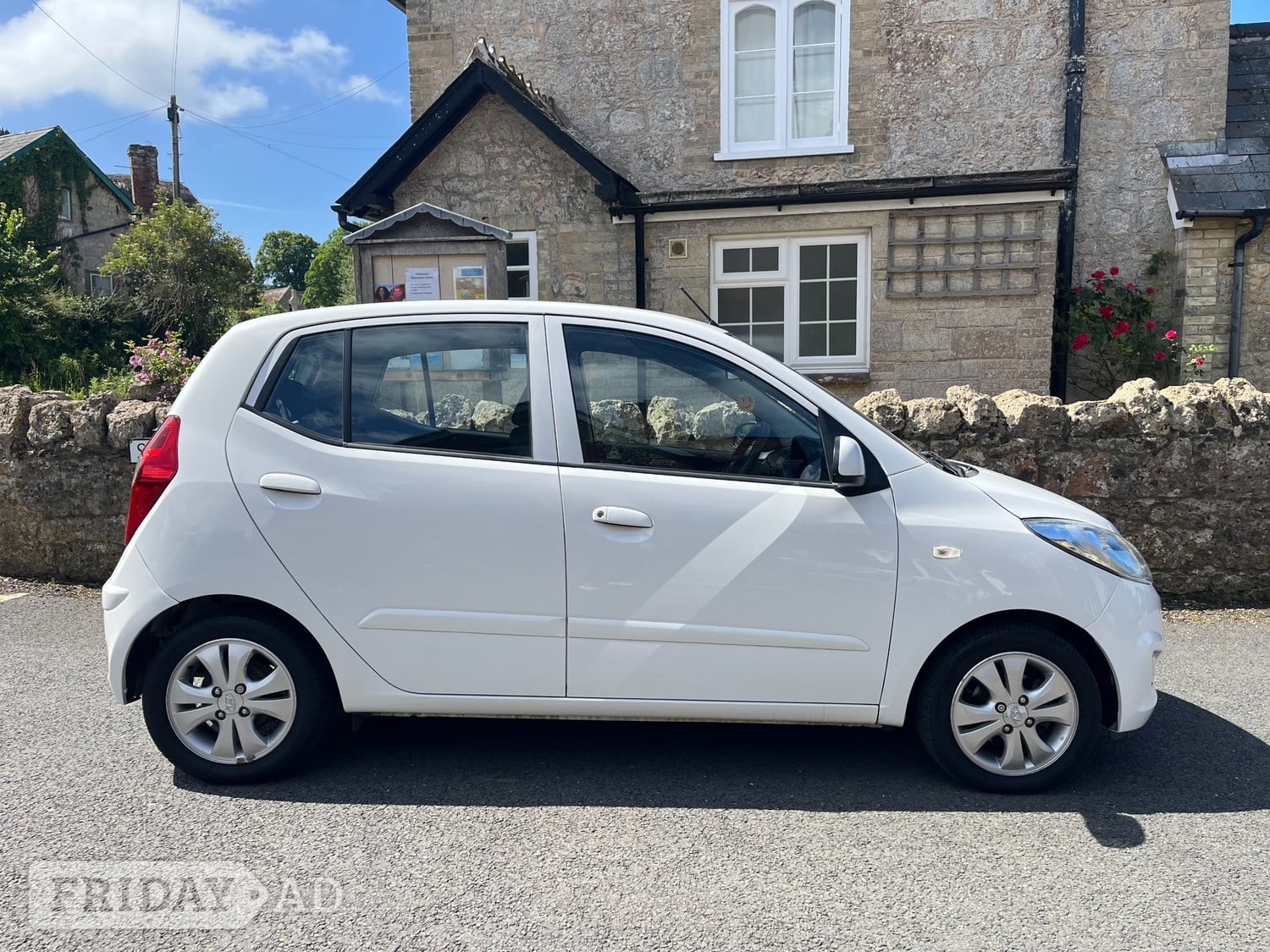 Hyundai i10 Newport