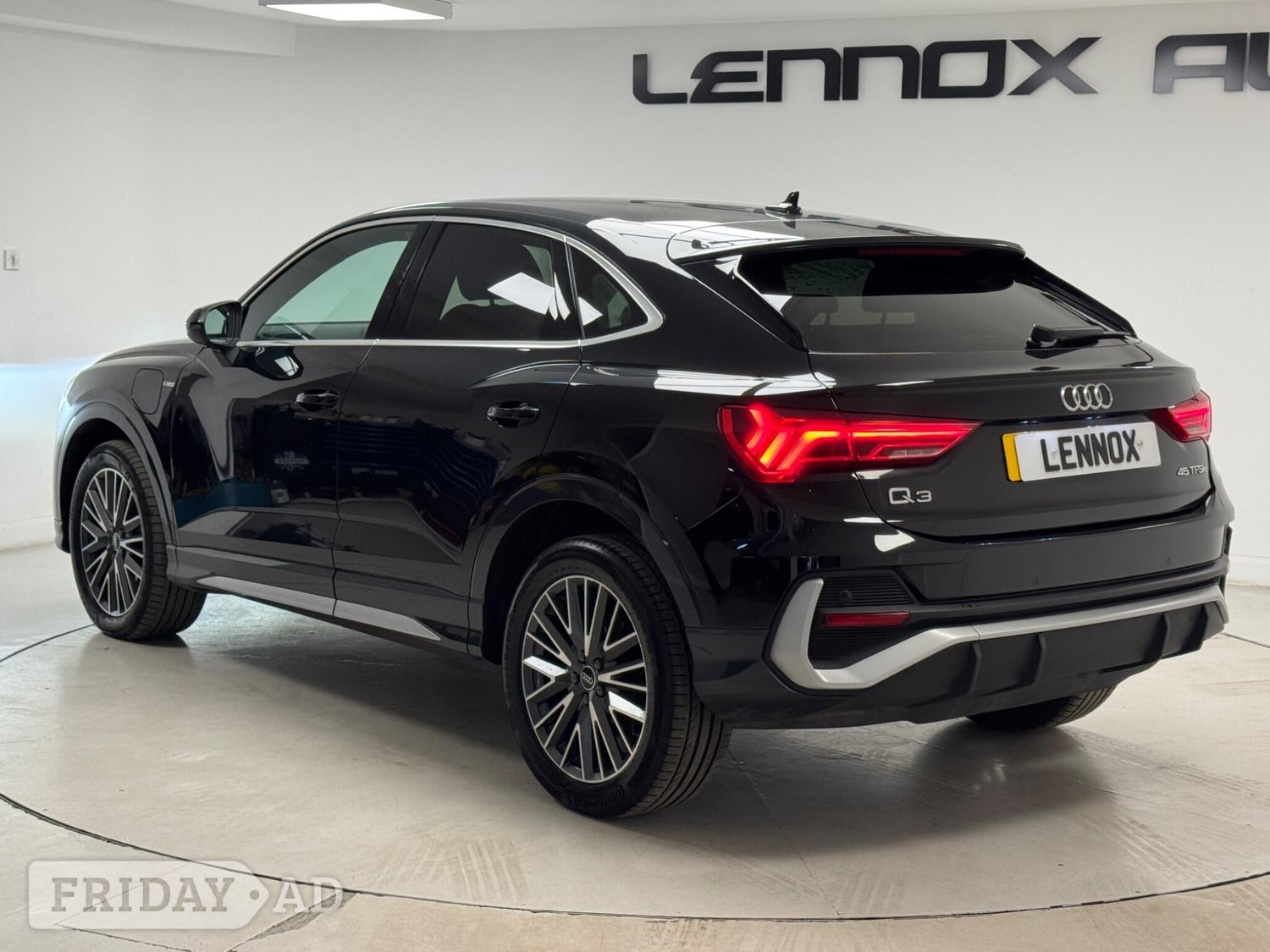 Audi Q3 2023 - Cars in Brent