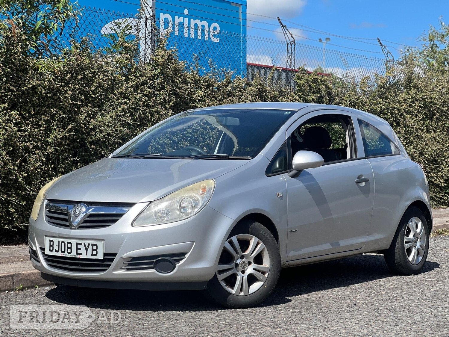 [ berth ]Vauxhall Corsa