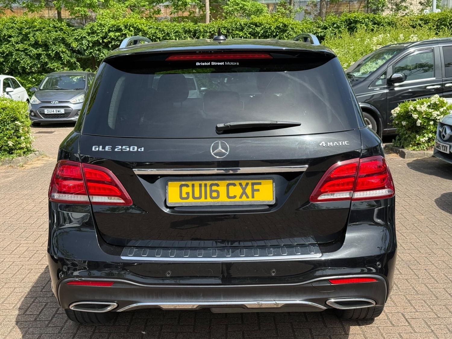 Mercedes-Benz GLE 2016 - Cars