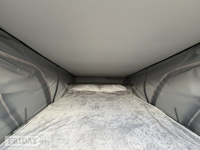 [4 berth ]Sunlight Cliff 540 XV