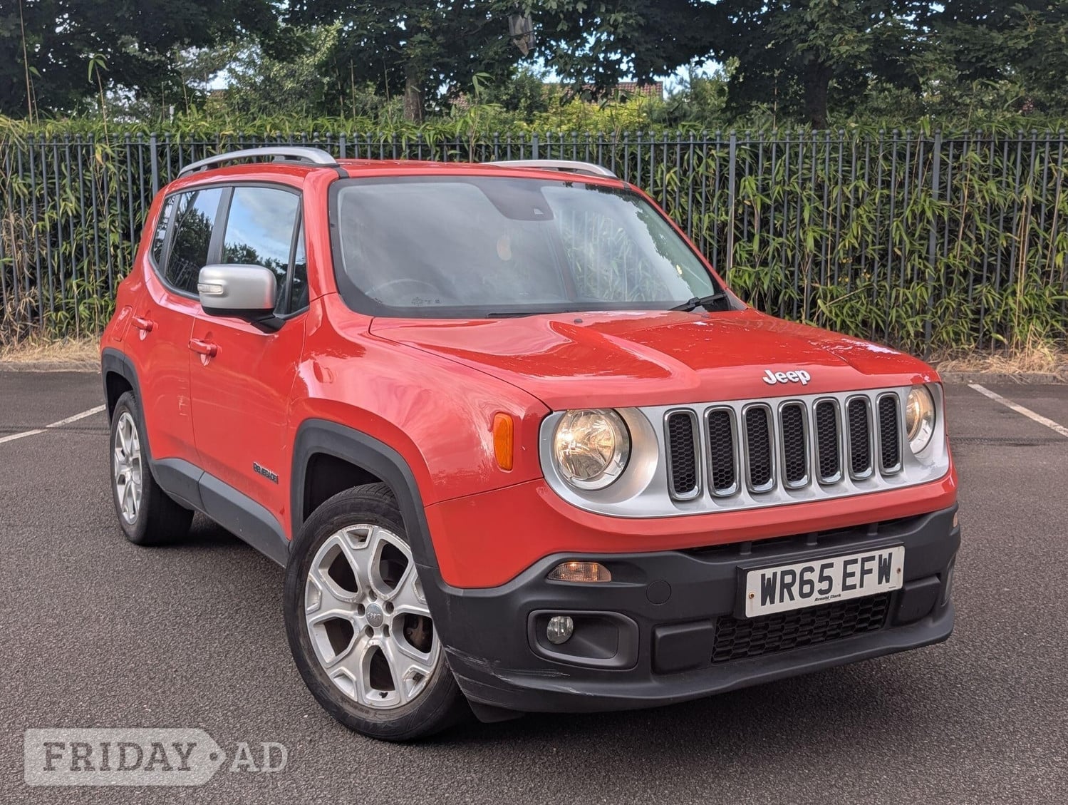 Jeep Renegade 2015 in Renfrew