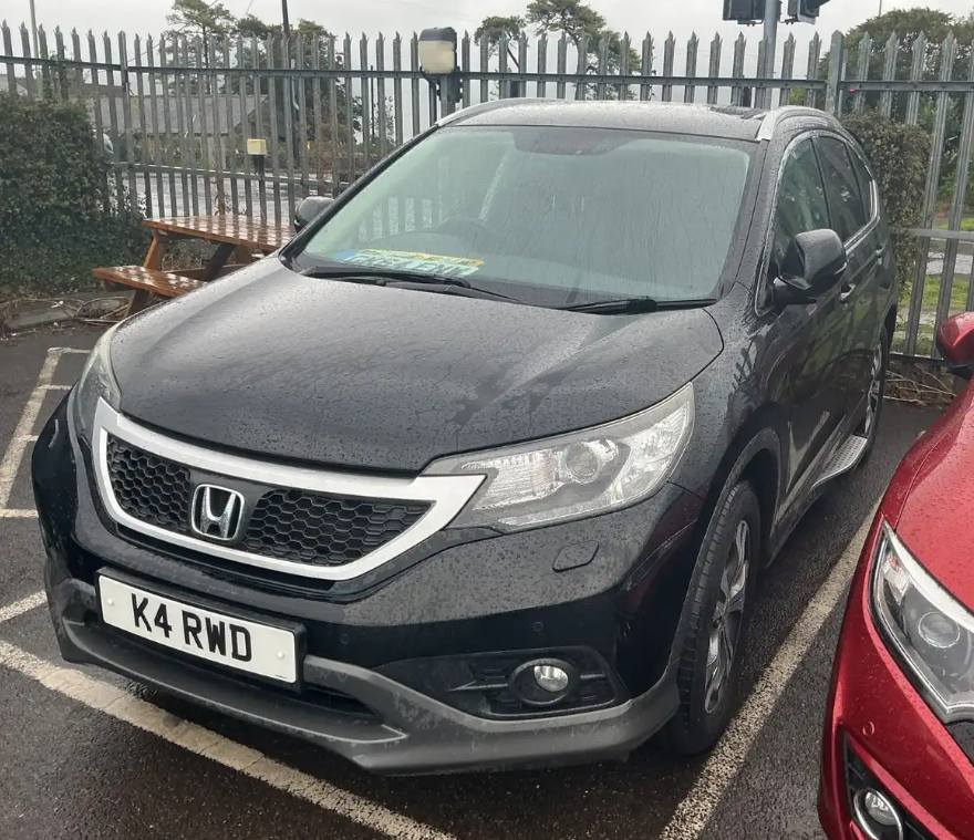 Honda CR-V 2014 - Cars in Harrow